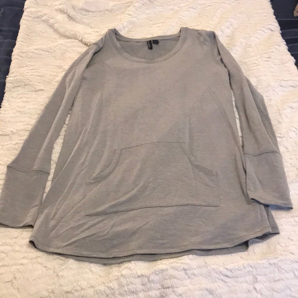 Long sleeved Cynthia Rowley sweatshirt